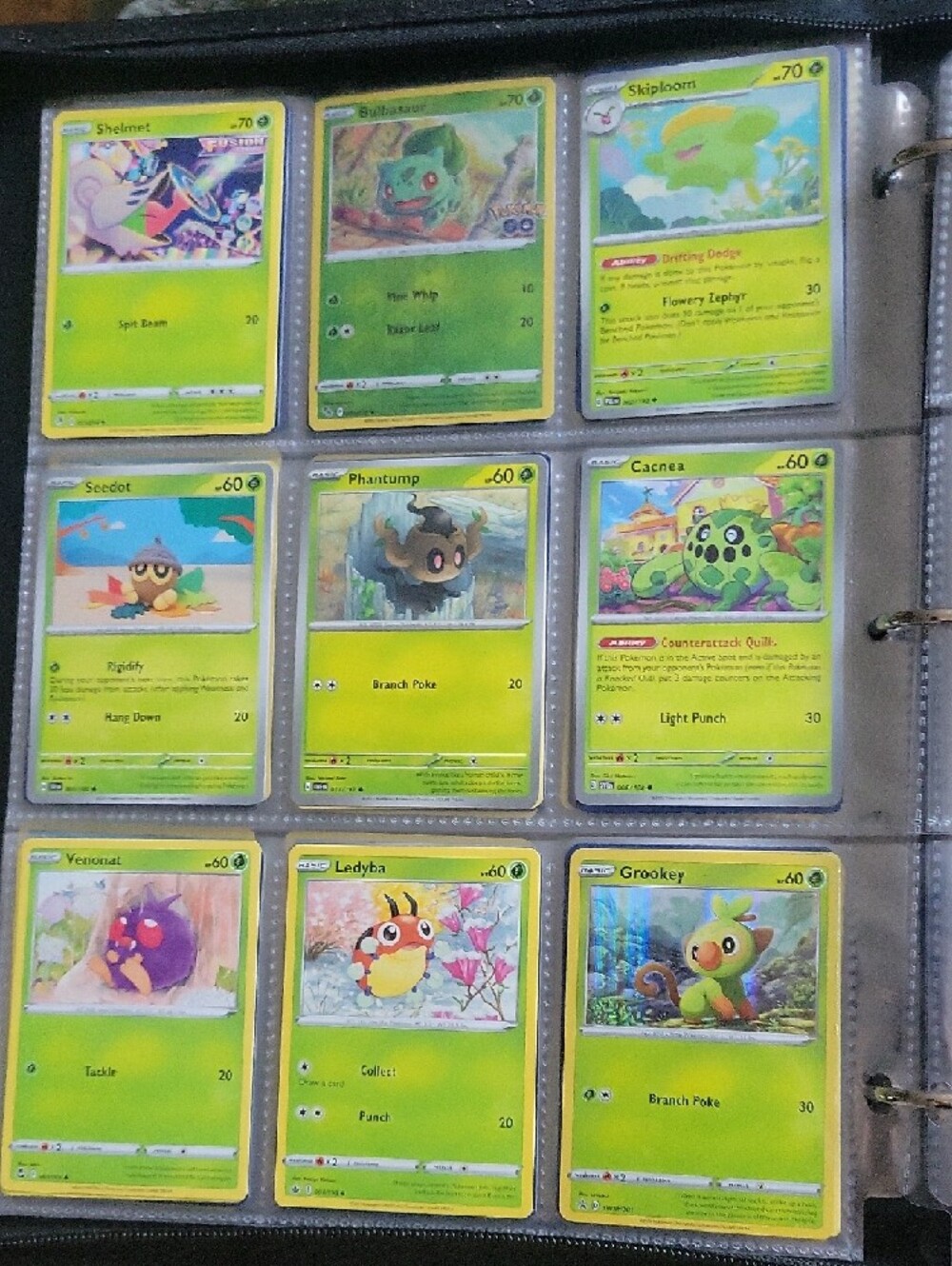 Pokémon Grass-Type Card Binder Page - Picture 4 of 7